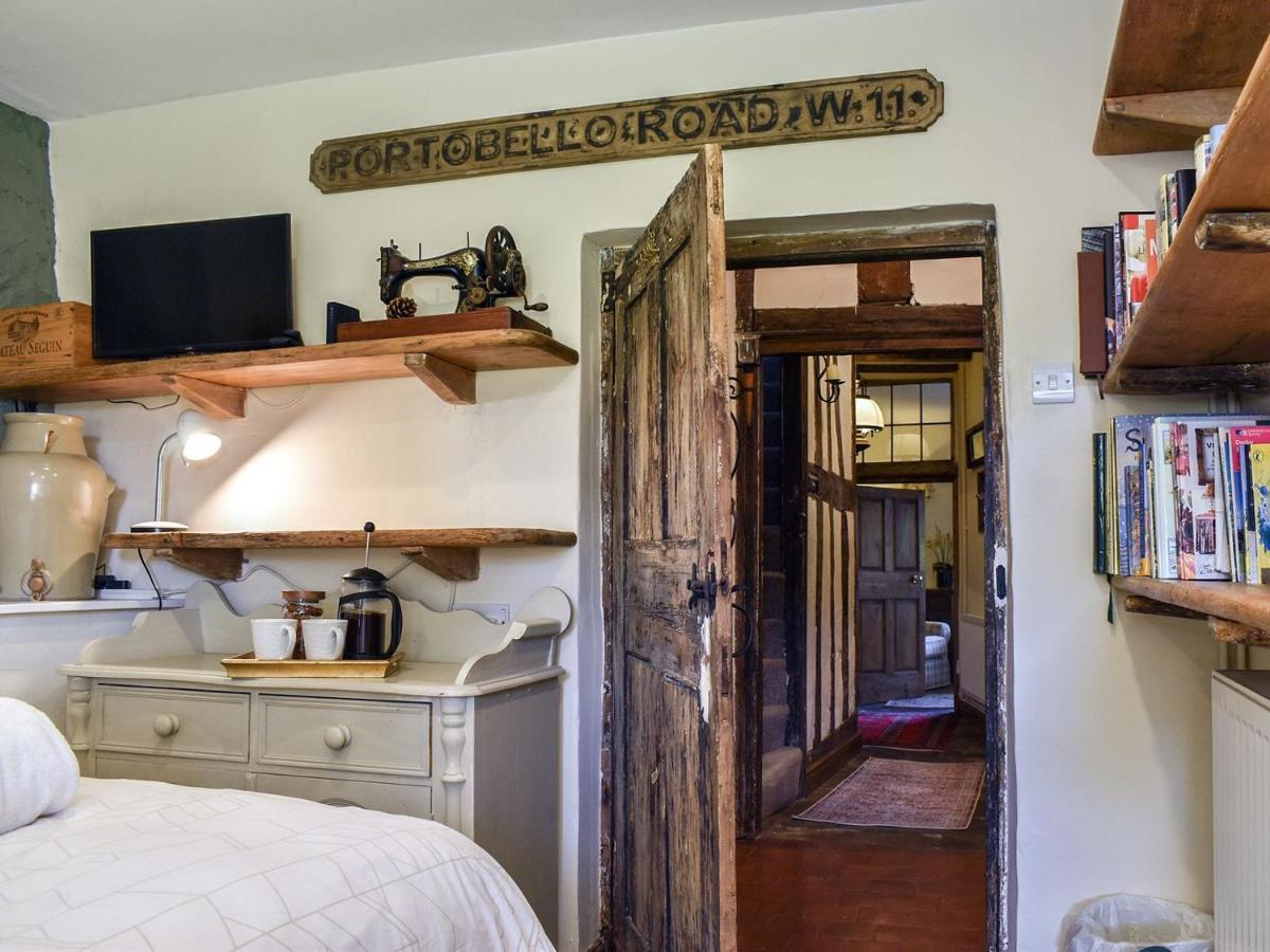 Lea Hall Farmhouse Tissington Экстерьер фото